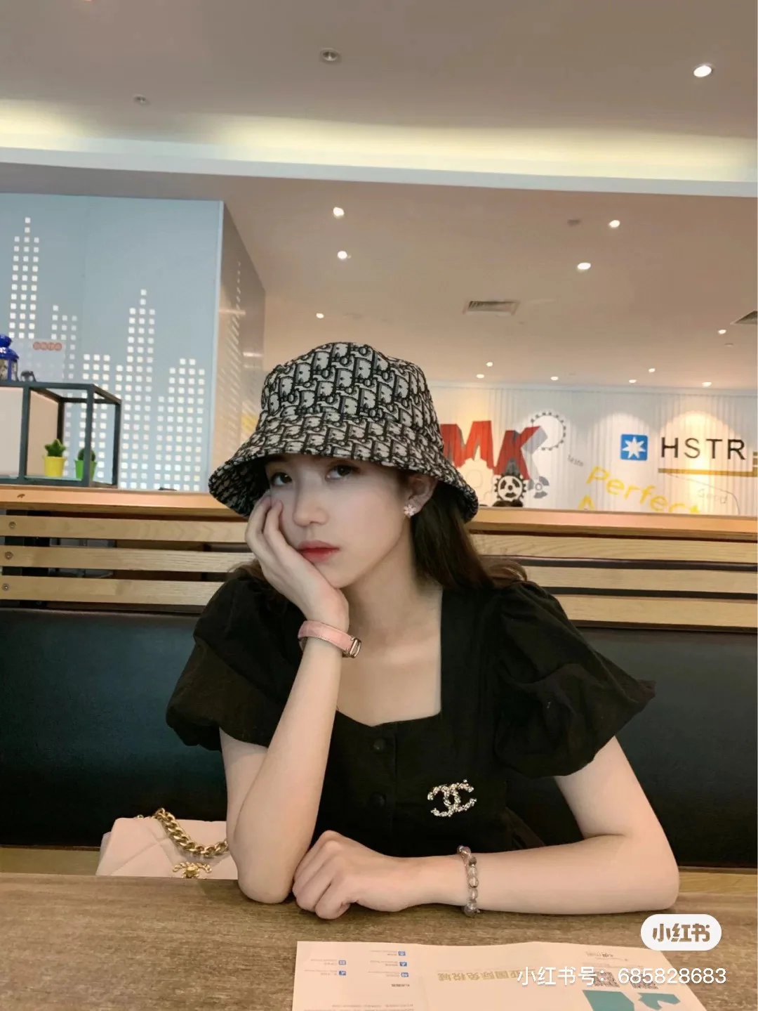 디올 모노그램 소형 피셔맨 해트 모자 상세 이미지 1