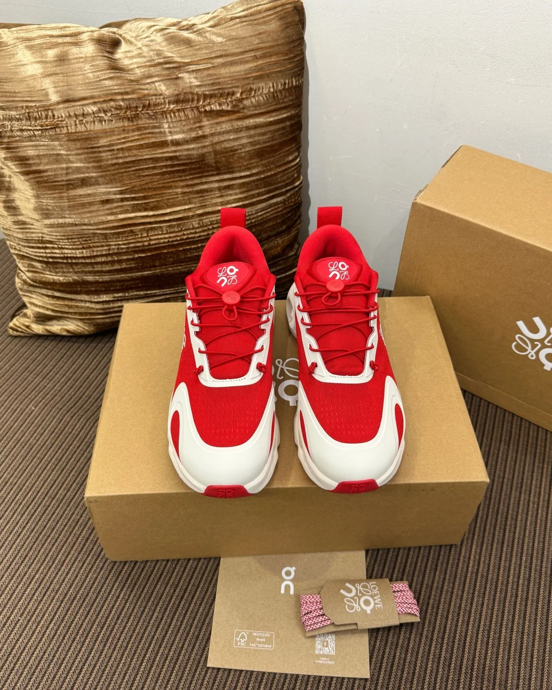 로에베 스니커즈 메시 187657
