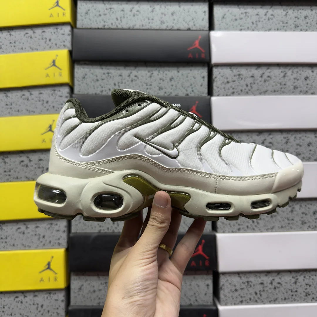 나이키 [BD] 에어 맥스 플러스 팬텀 FB9722-001 201871 Nike Air Max Plus Phantom Cargo Khaki 상세 이미지 7