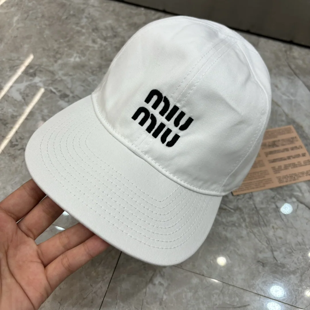 미우미우 드로스트링 야구모자 상세 이미지 4
