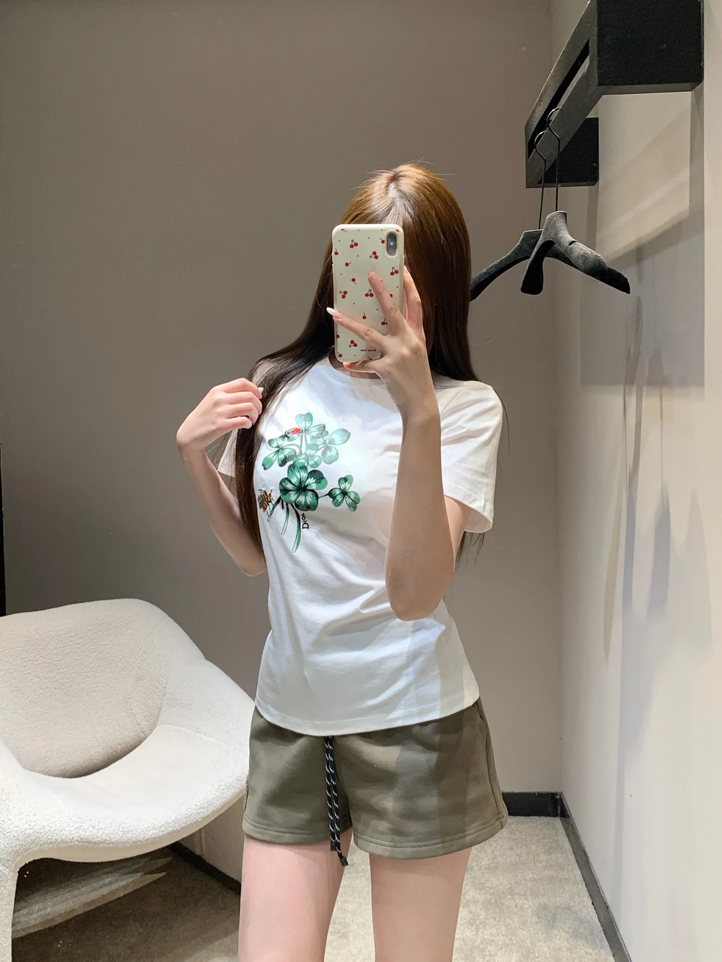 디올 꽃무늬 자수 코튼 반팔 티셔츠 26 SS 상세 이미지 7