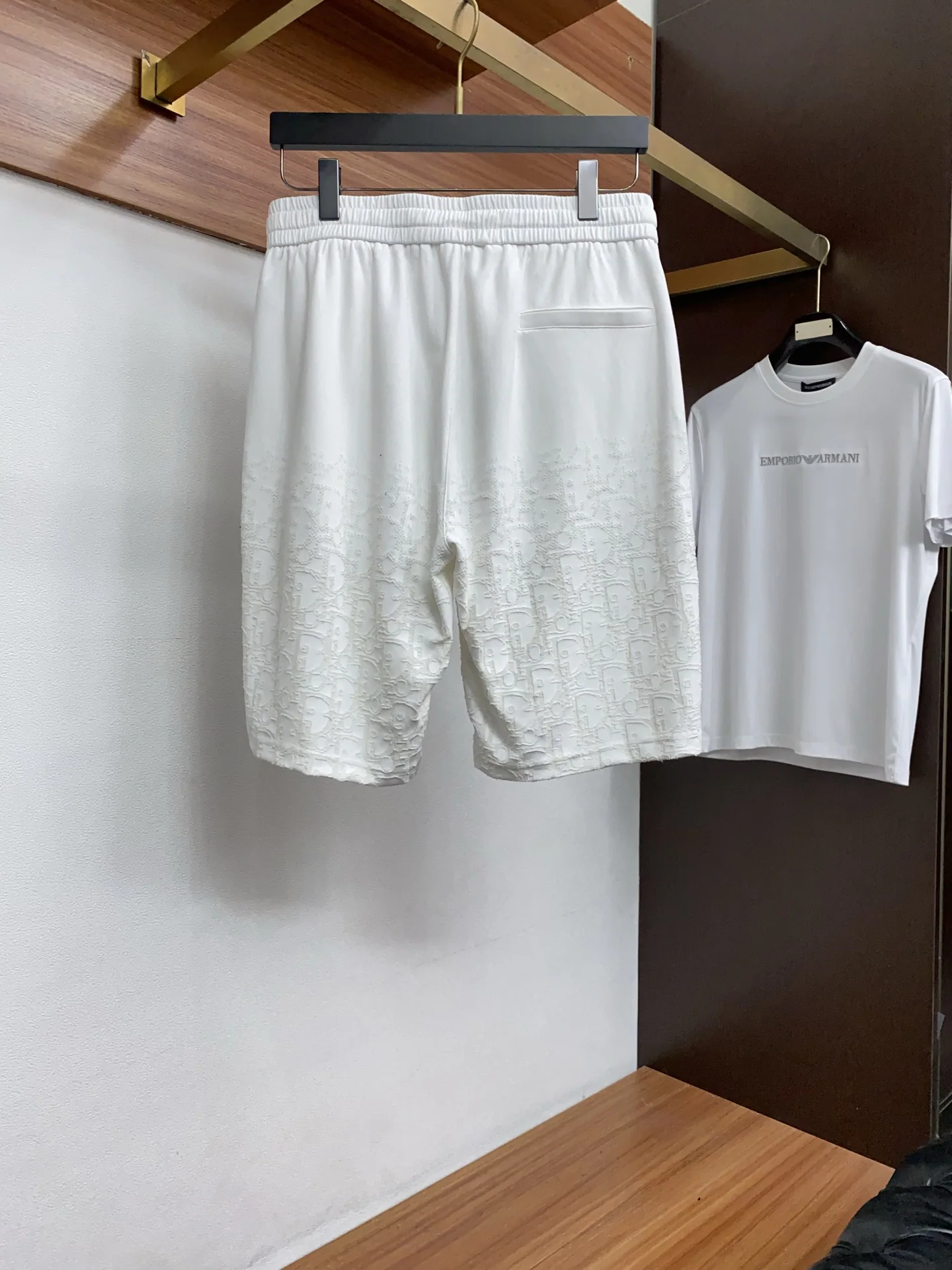 디올 남성 반팔 SS 상세 이미지 8