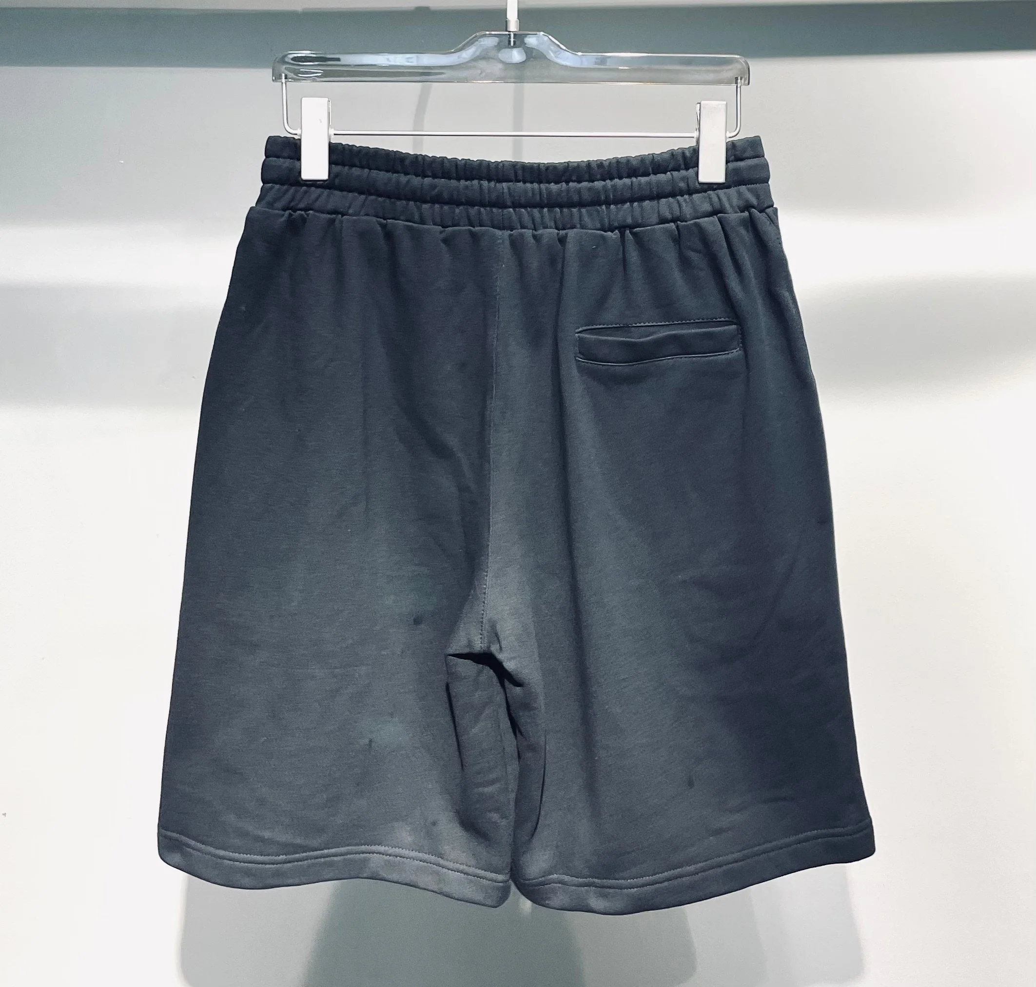 스톤아일랜드 남여공용 반바지 51377 Stone Island Shorts 상세 이미지 3