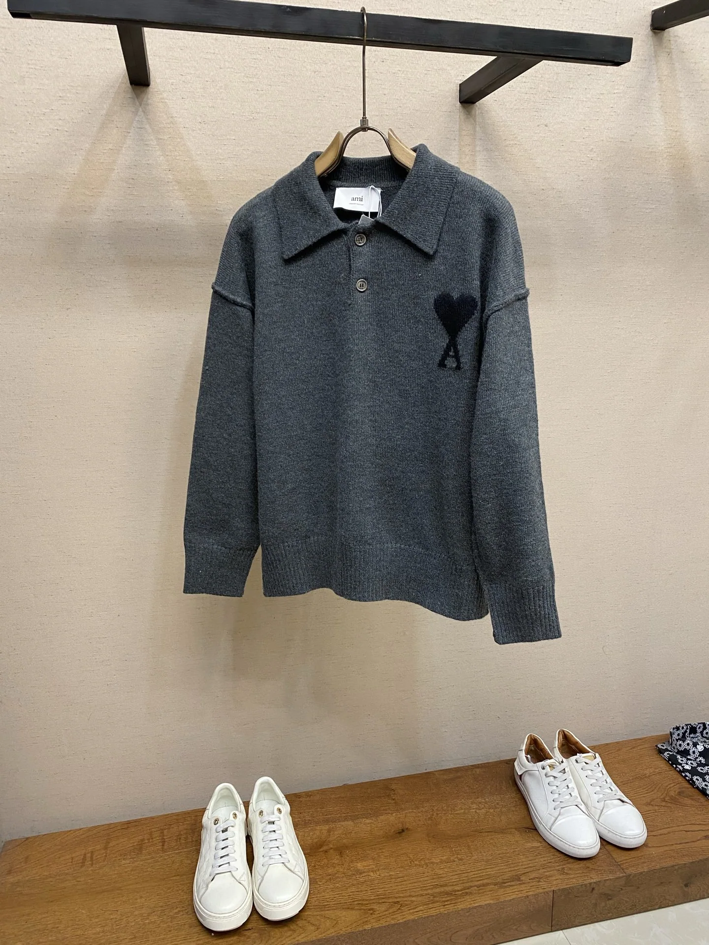 아미 울 하트 로고 니트맨풀오버 26FW