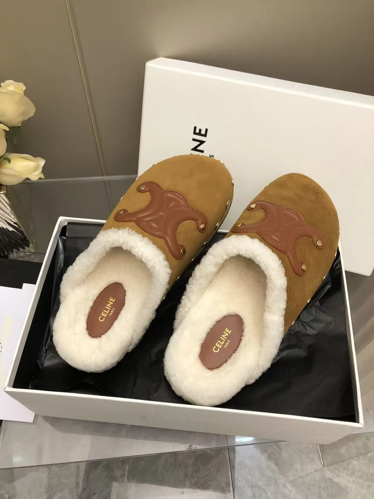 셀린느 브라운 스웨이드 비르켄슈토크 신발 상세 이미지 9