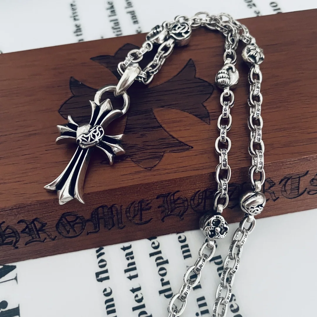 크롬하츠 클래식 레트로 크로스 하트 펜던트 목걸이 상세 이미지 2