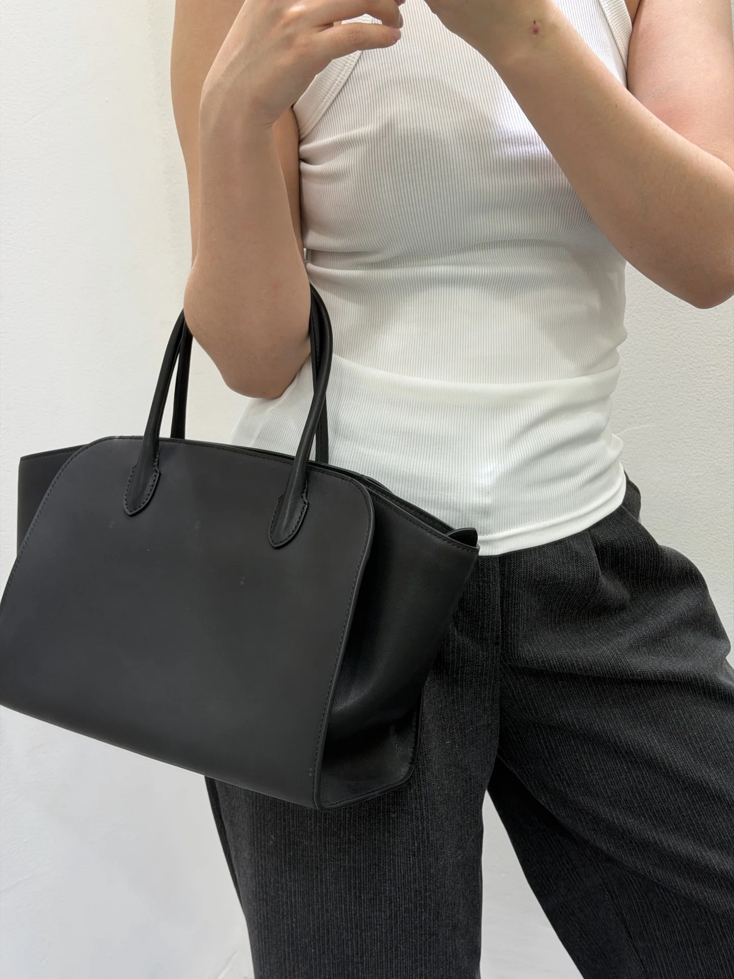 더로우 가방 상세 이미지 2