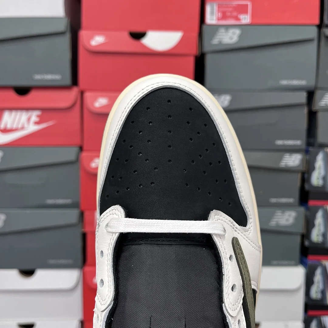 나이키 [FK] DZ4137-106 201833 Nike Travis Scott Olive 5.0 상세 이미지 5