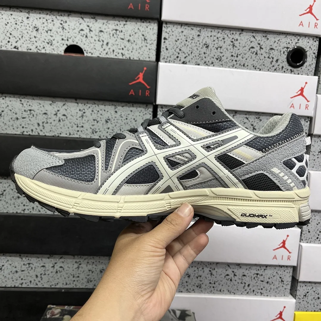 아식스 [XY] 젤 카하나 8 1011B109-031 200340 Asics Gel-Kahana 8 상세 이미지 3