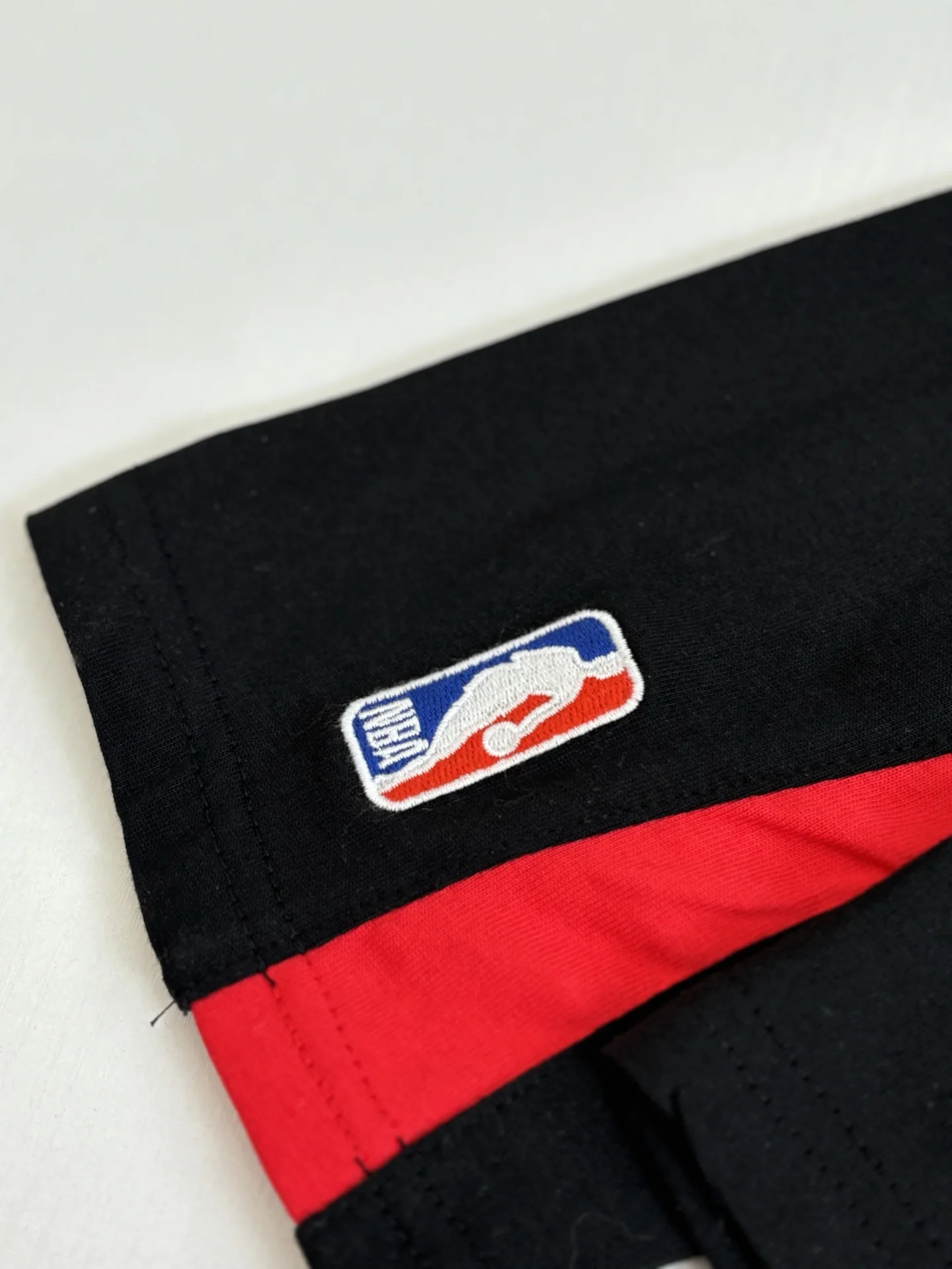 발렌시아가 NBA 콜라보 자수 긴팔 저지 2026 SS 상세 이미지 9