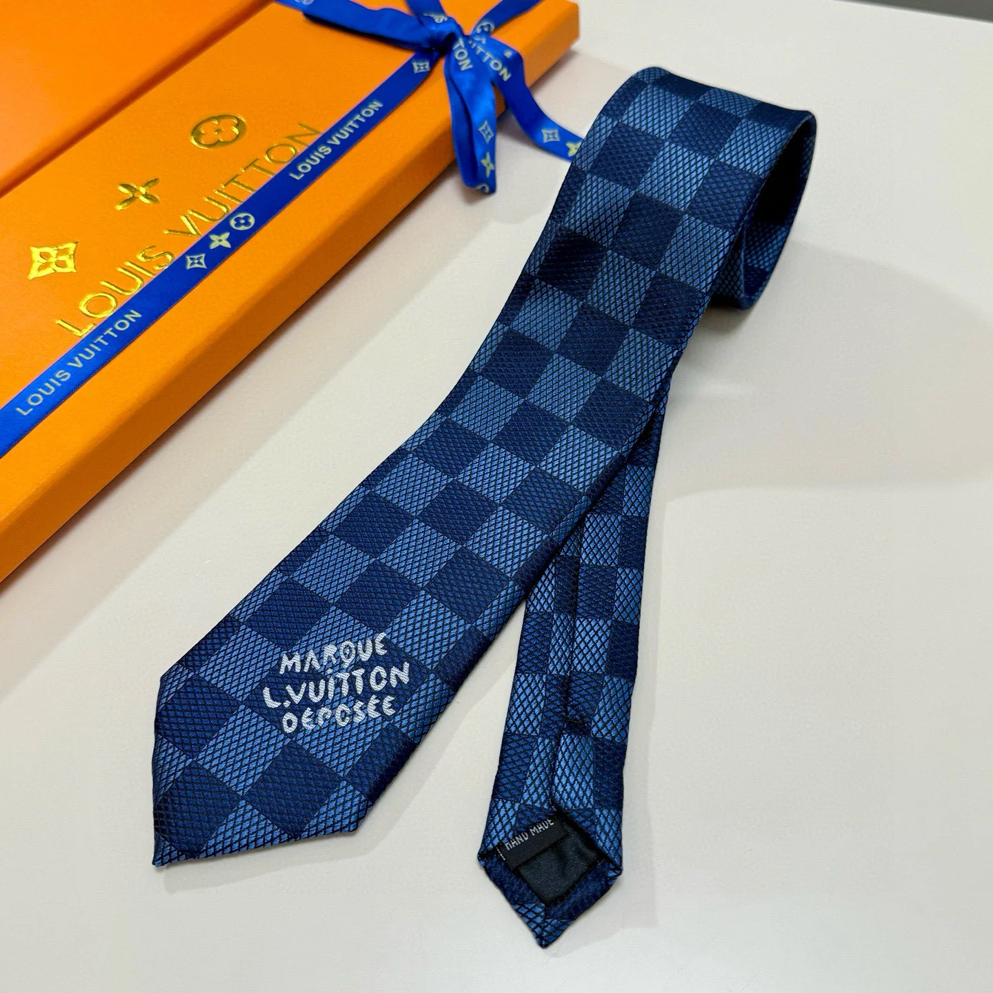 루이비통 넥타이 90082 Louis Vuitton Accessories 상세 이미지 3