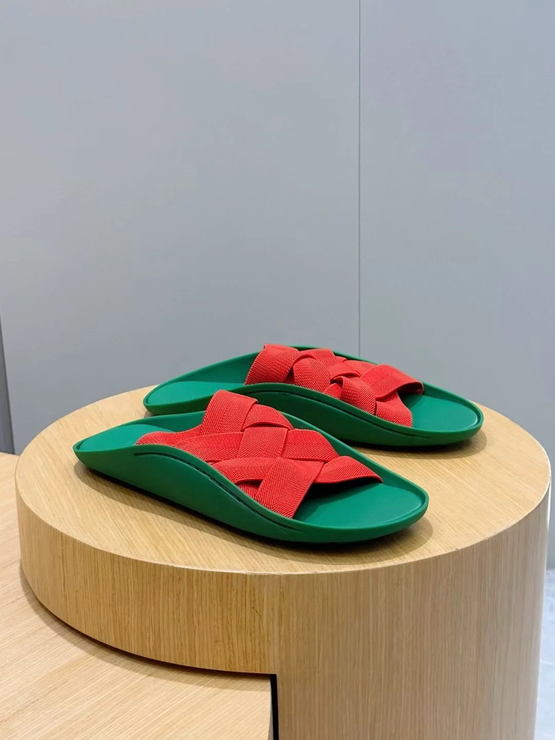 보테가베네타 웨이브 뮬 샌들 상세 이미지 3