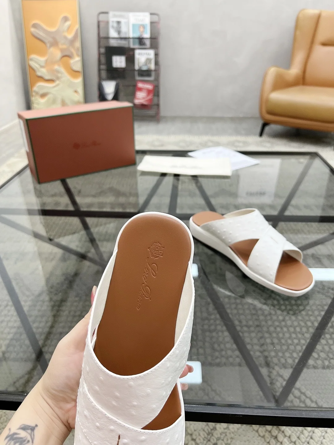 로로피아나 이탈리아 소가죽 남성 신발 상세 이미지 7
