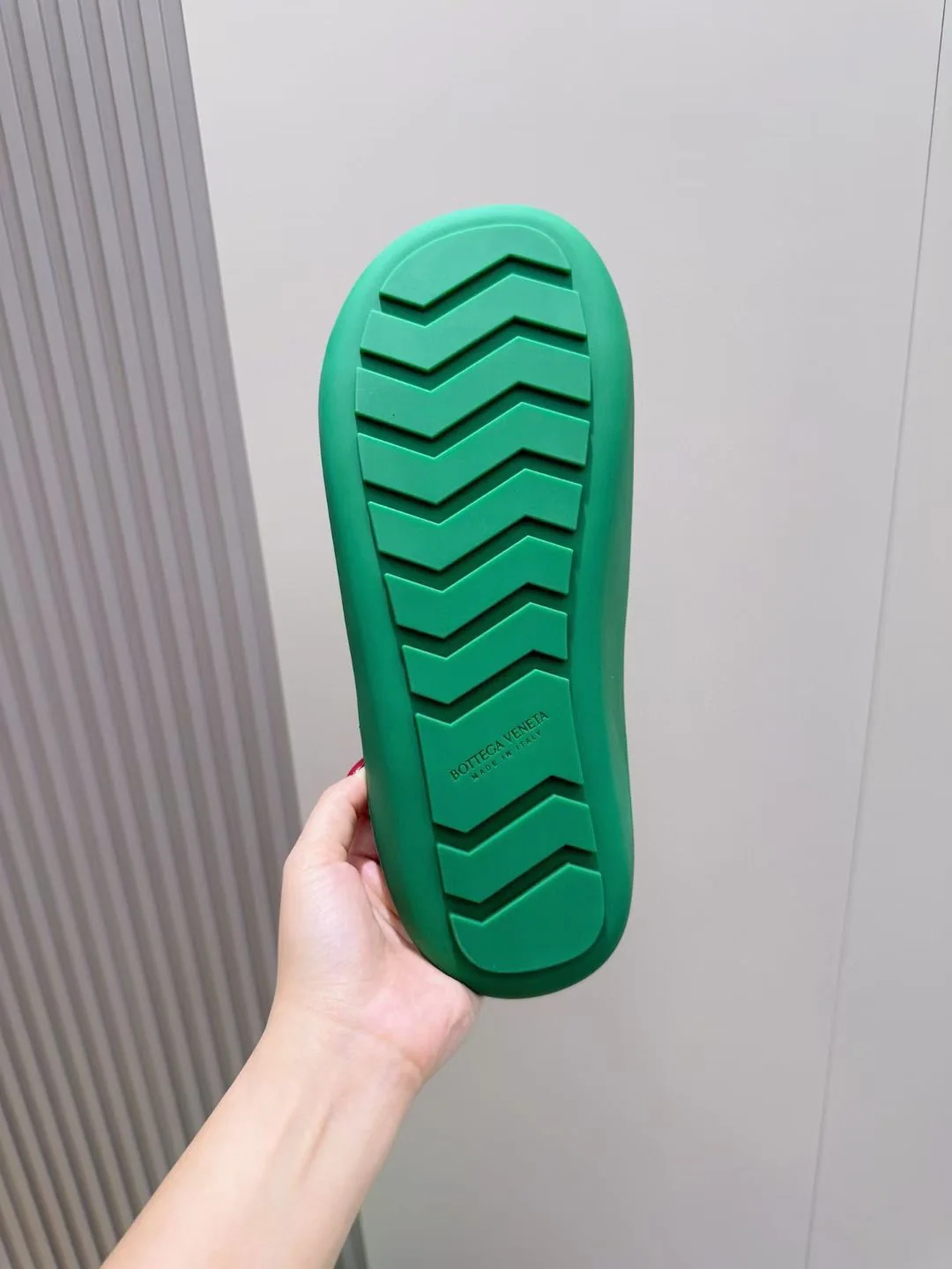 보테가베네타 웨이브 뮬 샌들 상세 이미지 8