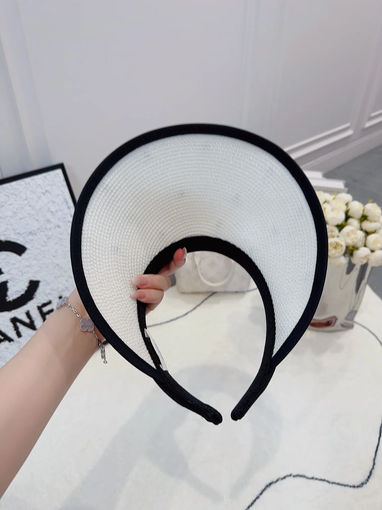셀린느 모자 83318 Celine Cap 상세 이미지 4