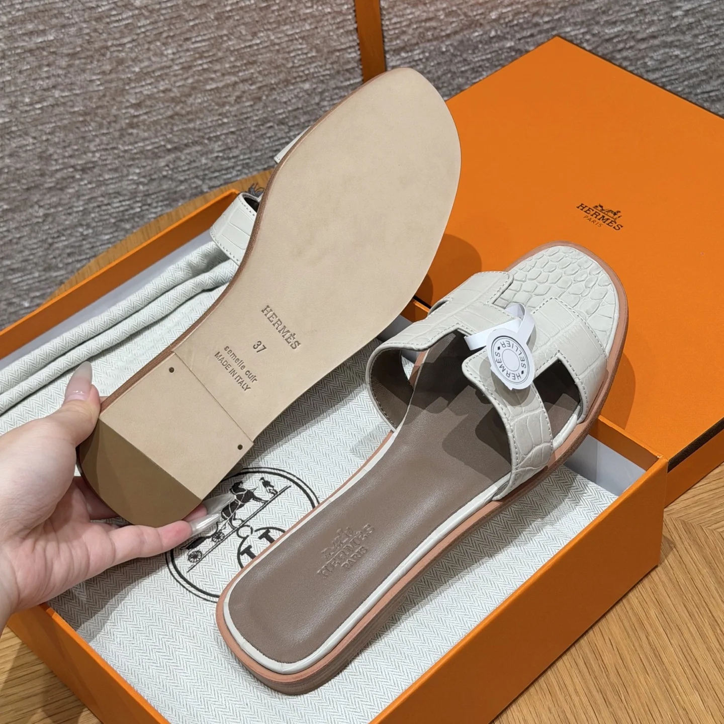 에르메스 오란 슬리퍼 샌들 상세 이미지 7