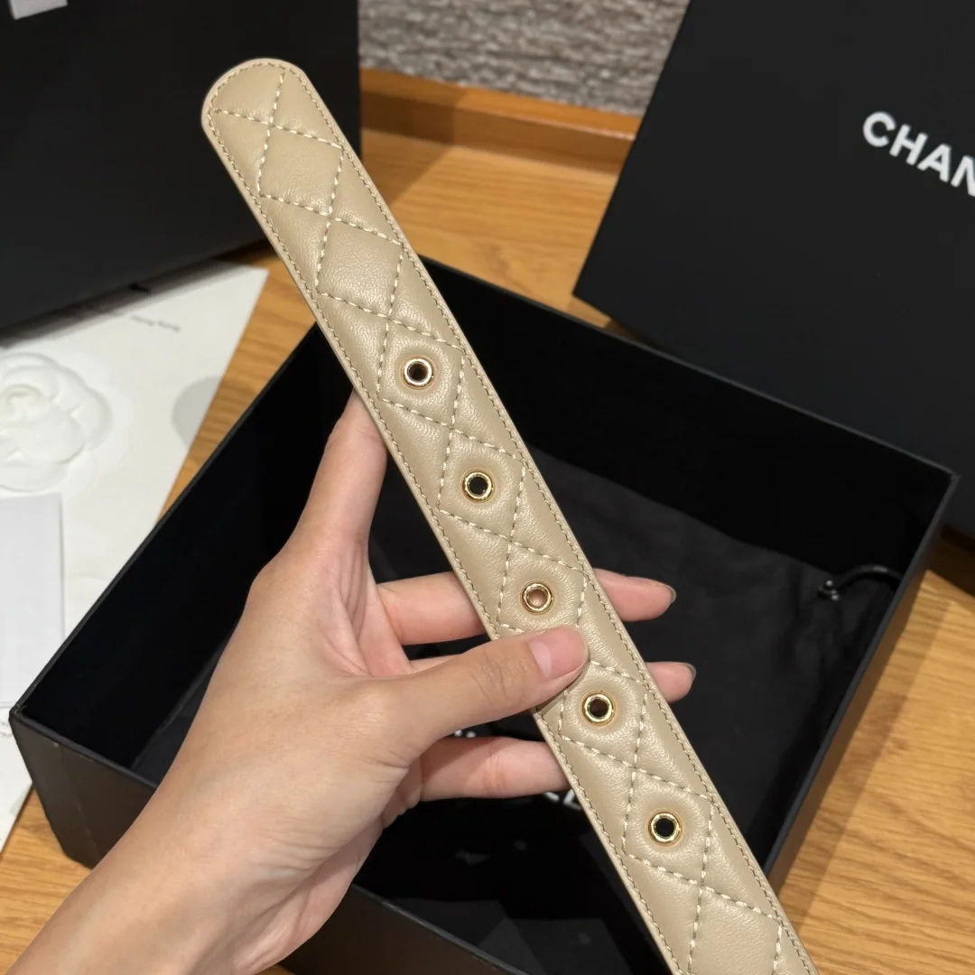 샤넬 다이아몬드 패턴 램스킨 더블 C 메탈 벨트 상세 이미지 7