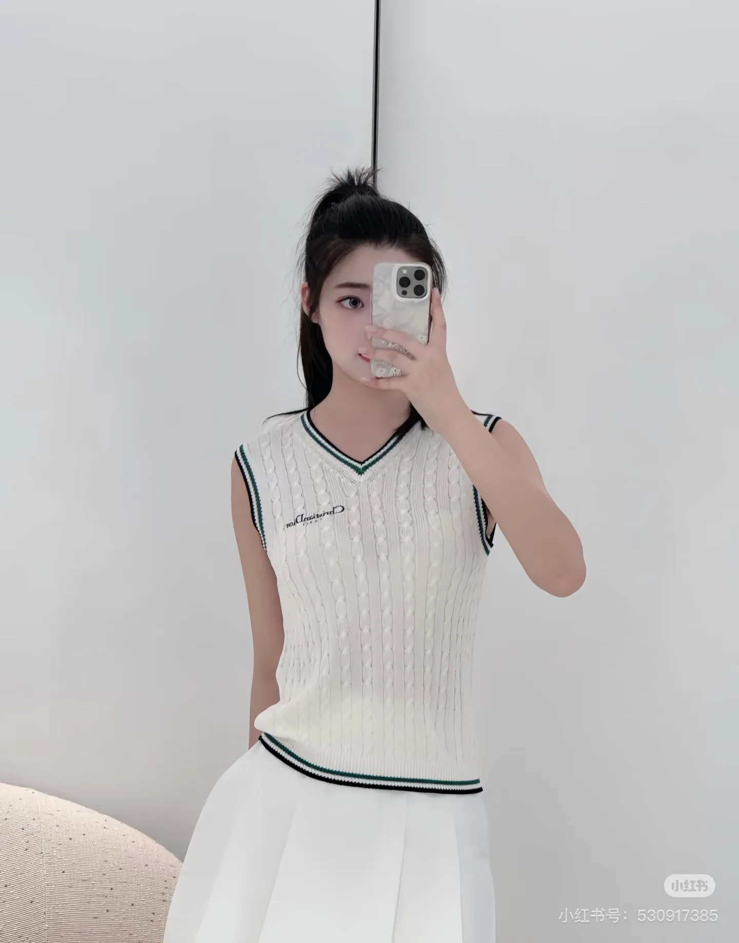 디올 레트로 케이블 V넥 니트 베스트 25 FW 상세 이미지 3