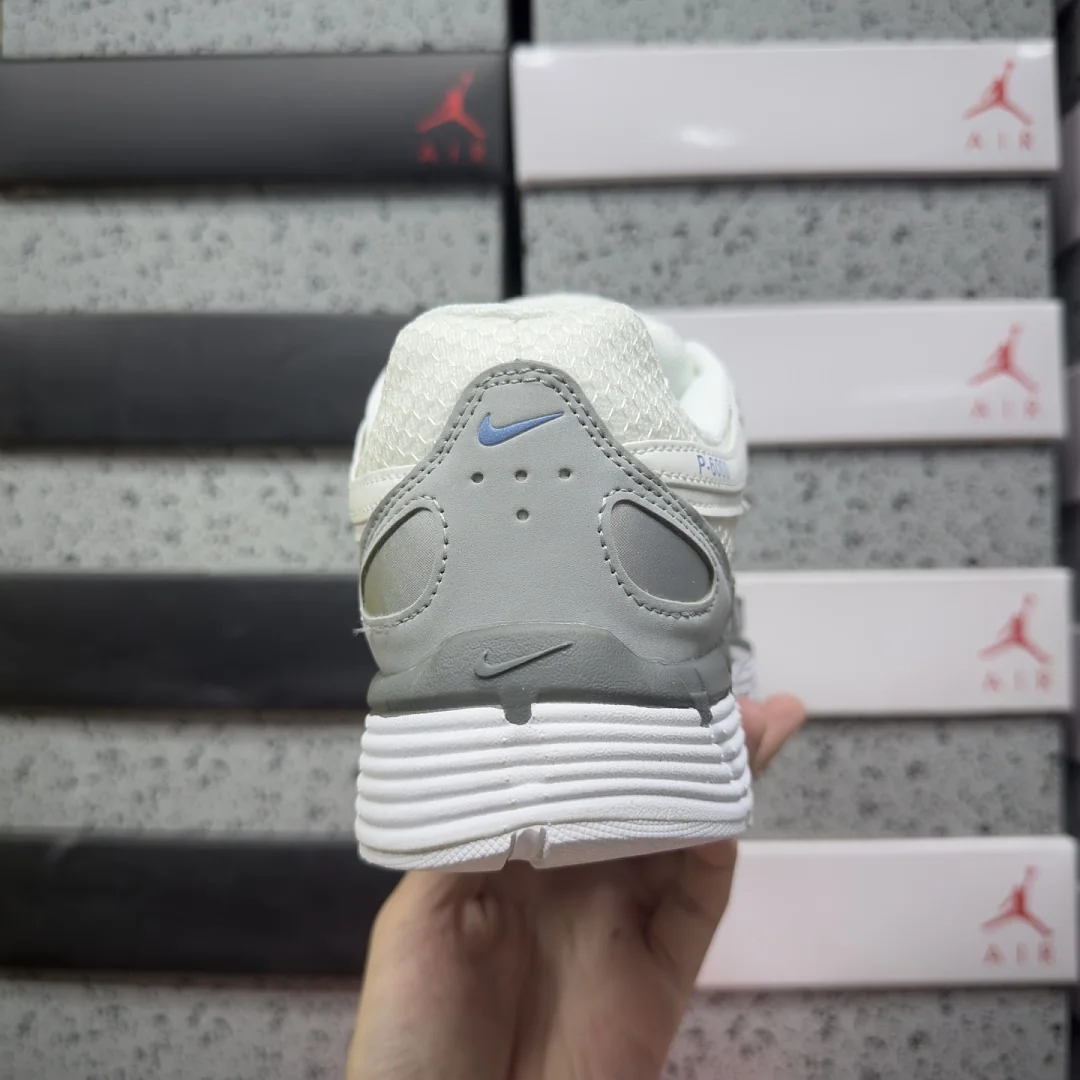 나이키 [PE] P 6000 IR1477-121 201787 Nike P-6000 White Metallic Silver Blue 상세 이미지 3