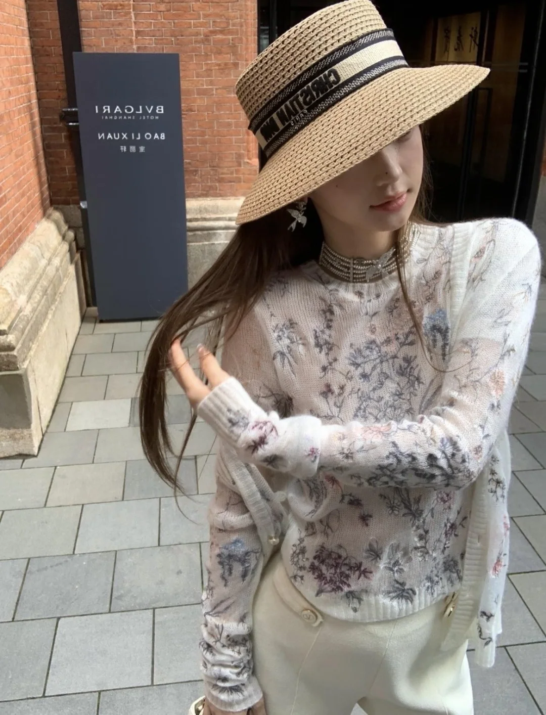 디올 투각 장식 밀짚모자 상세 이미지 2
