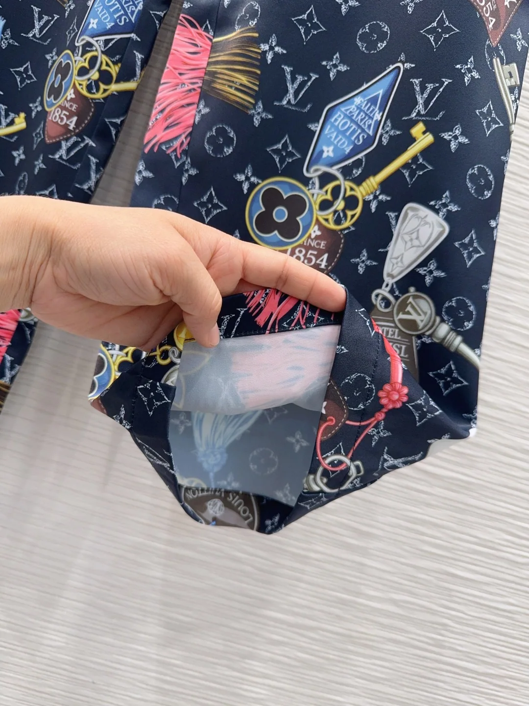 루이비통 여성 실크 부드러운 바지 상세 이미지 5