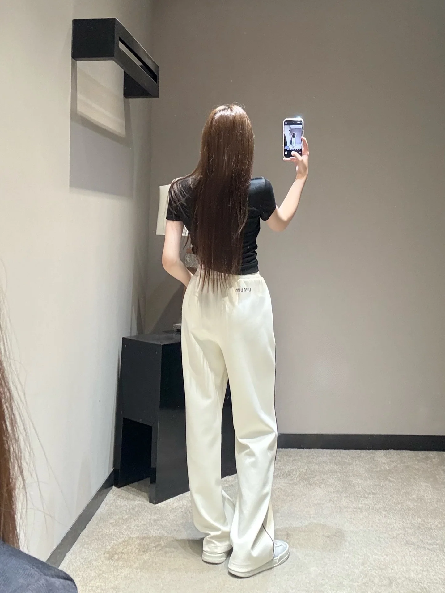 미우미우 와이드 레그 여성 바지 상세 이미지 7