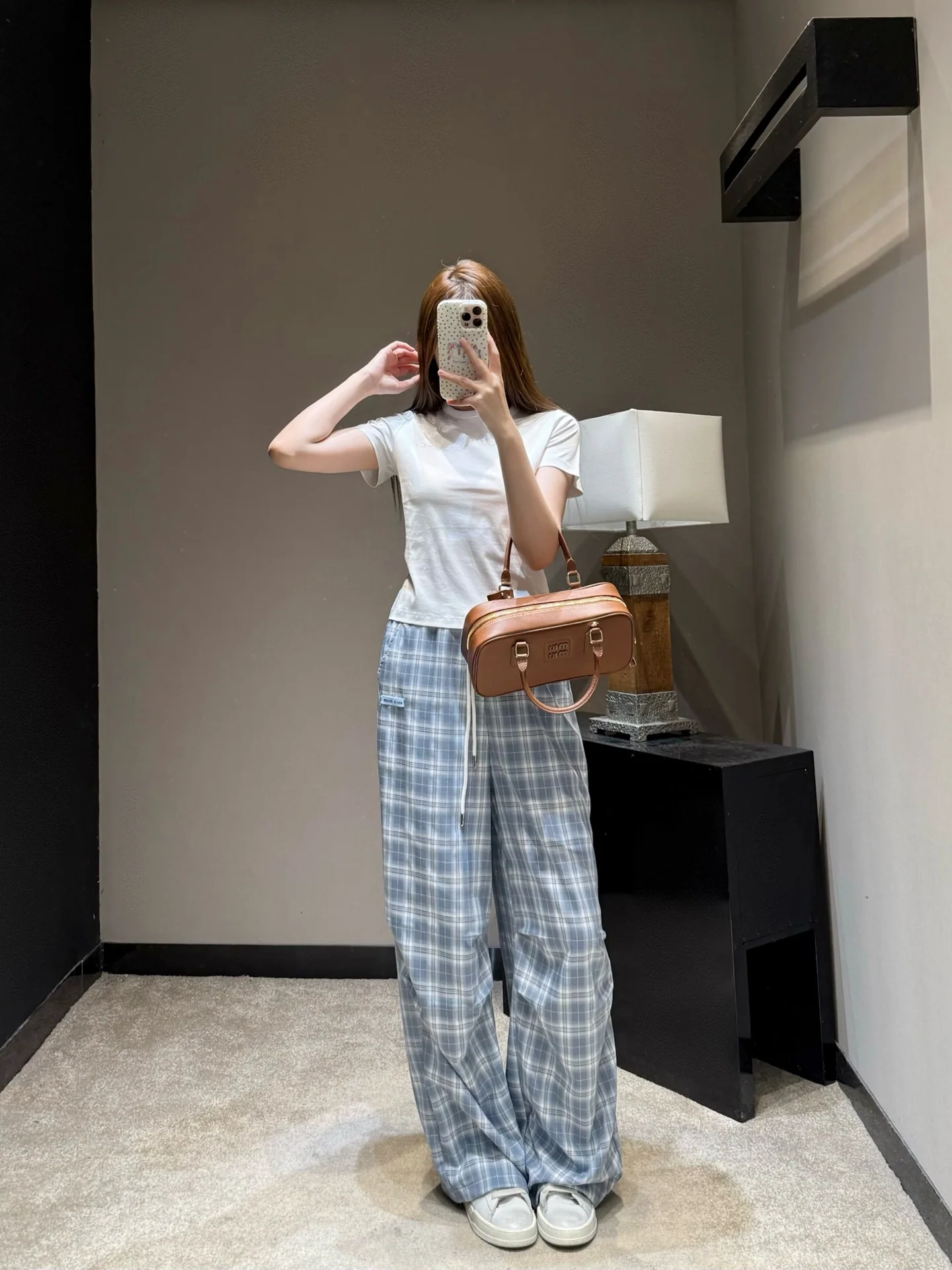 구찌 클래식 레터 자수 반팔 티셔츠 상세 이미지 6