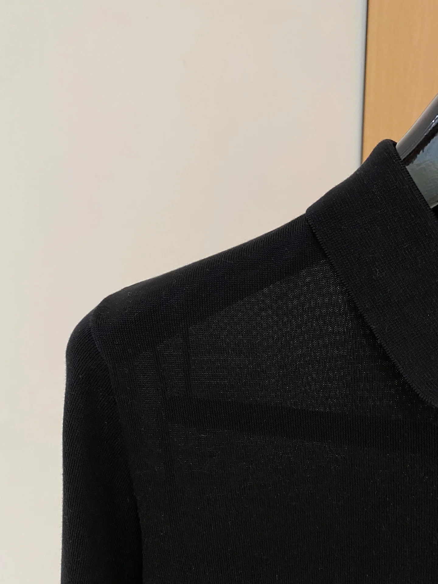 로로피아나 남성 리오셀 텐셀 혼방 반팔 티셔츠 상세 이미지 4
