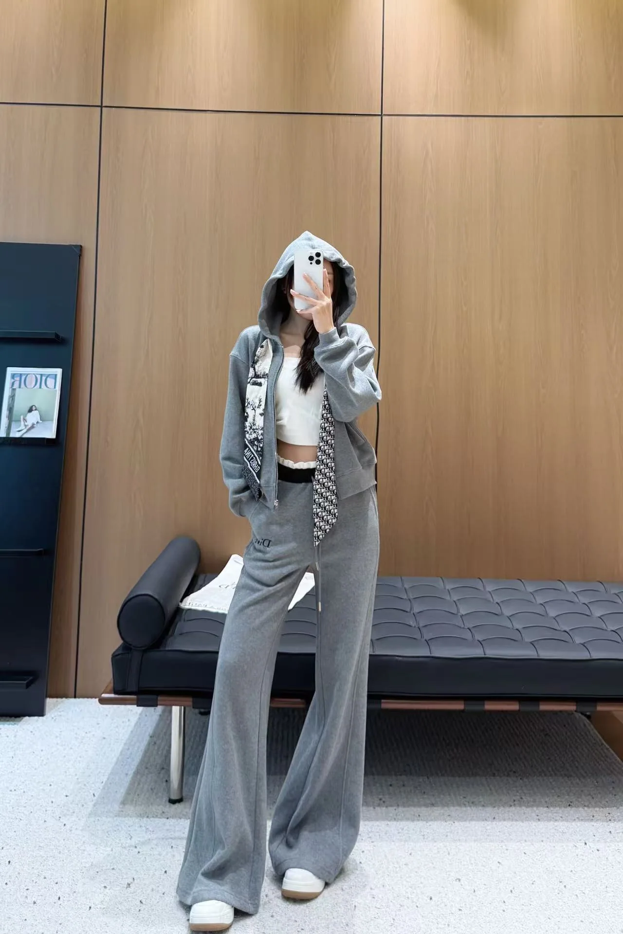디올 실크 스카프 후드 가디건 세트 상세 이미지 1