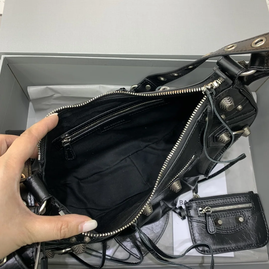 발렌시아가 가방 상세 이미지 6