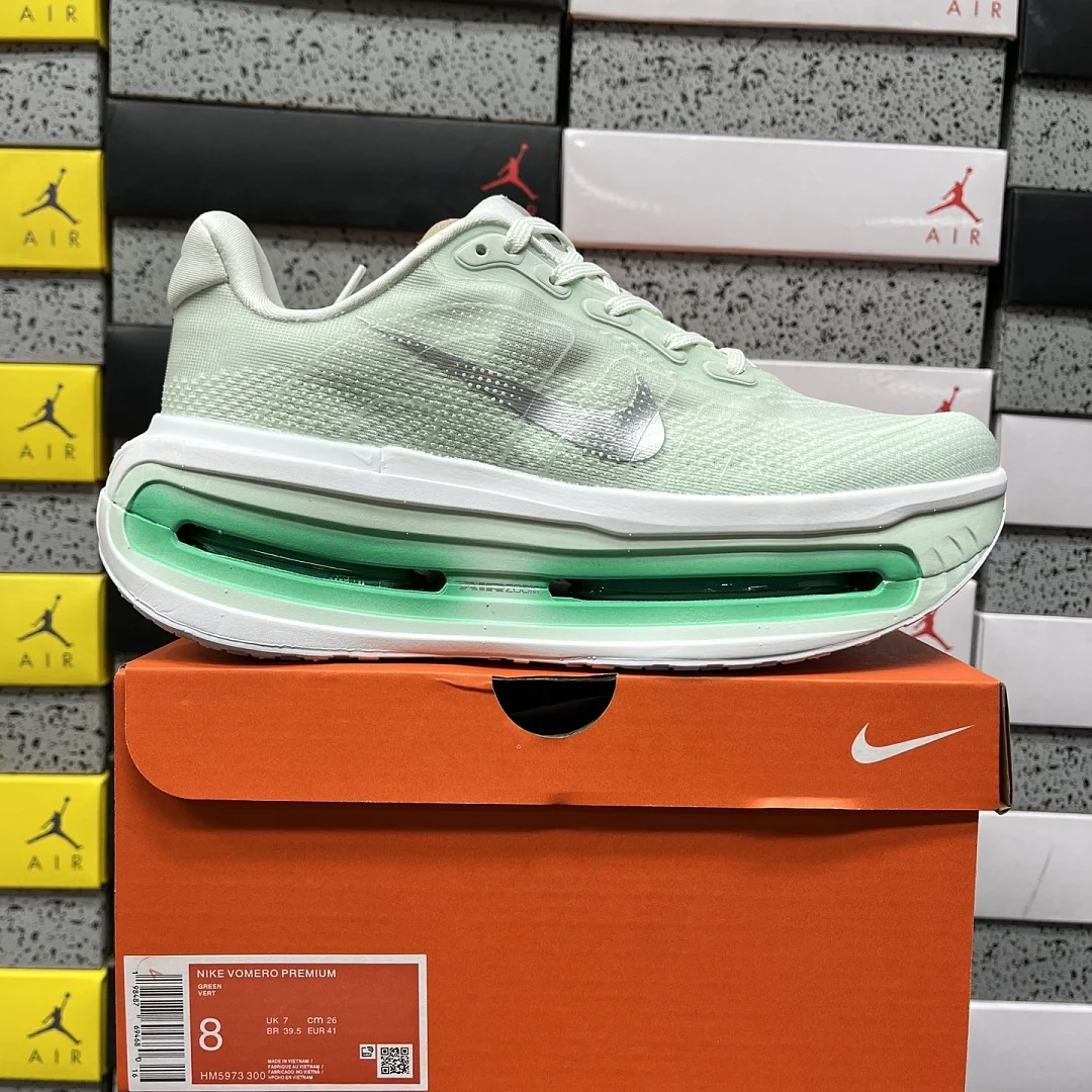 나이키 [5A] 보메로 프리미엄 HM5973-300 201650 Nike Vomero Premium Barely Green