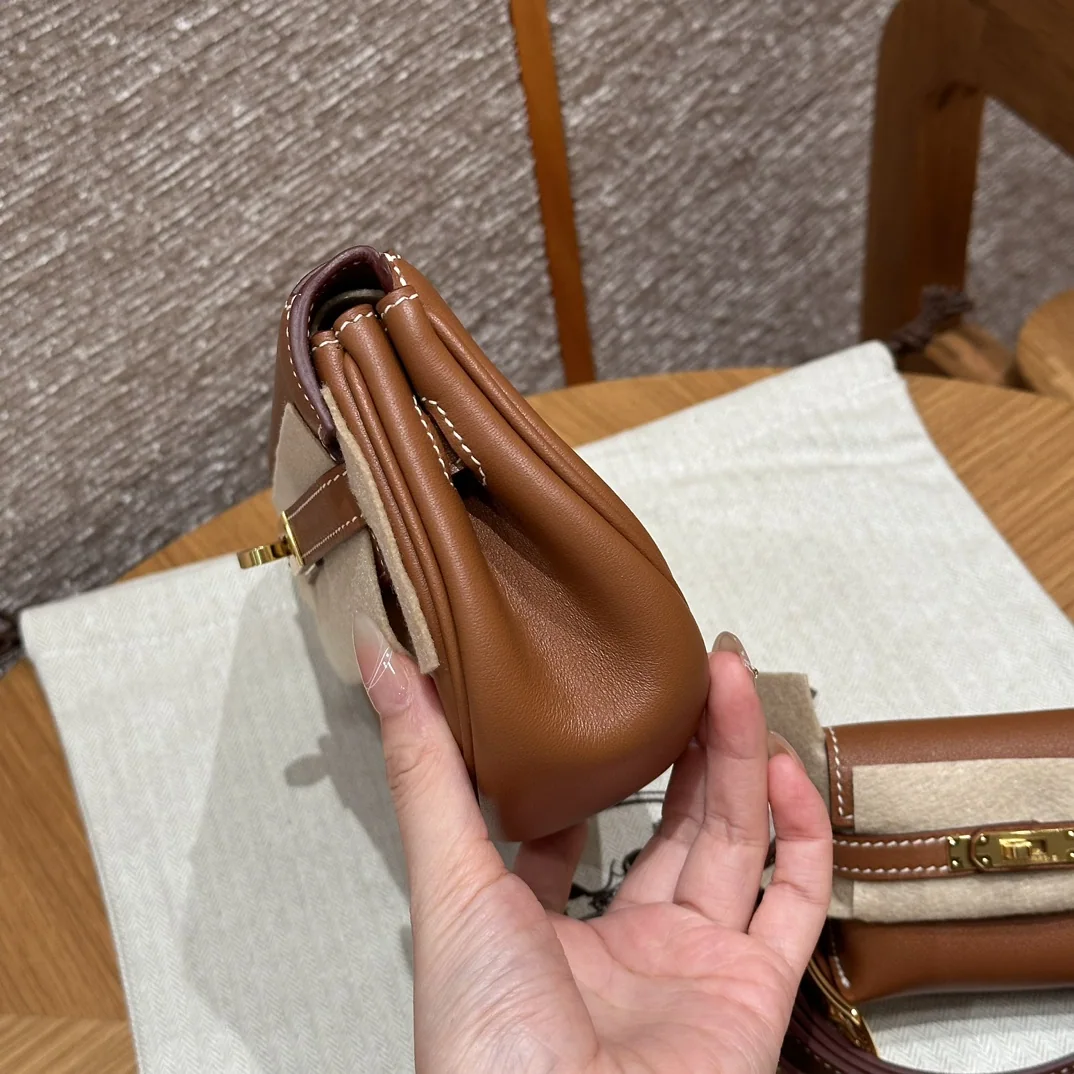 에르메스 켈리 무브 미니 가방 상세 이미지 3