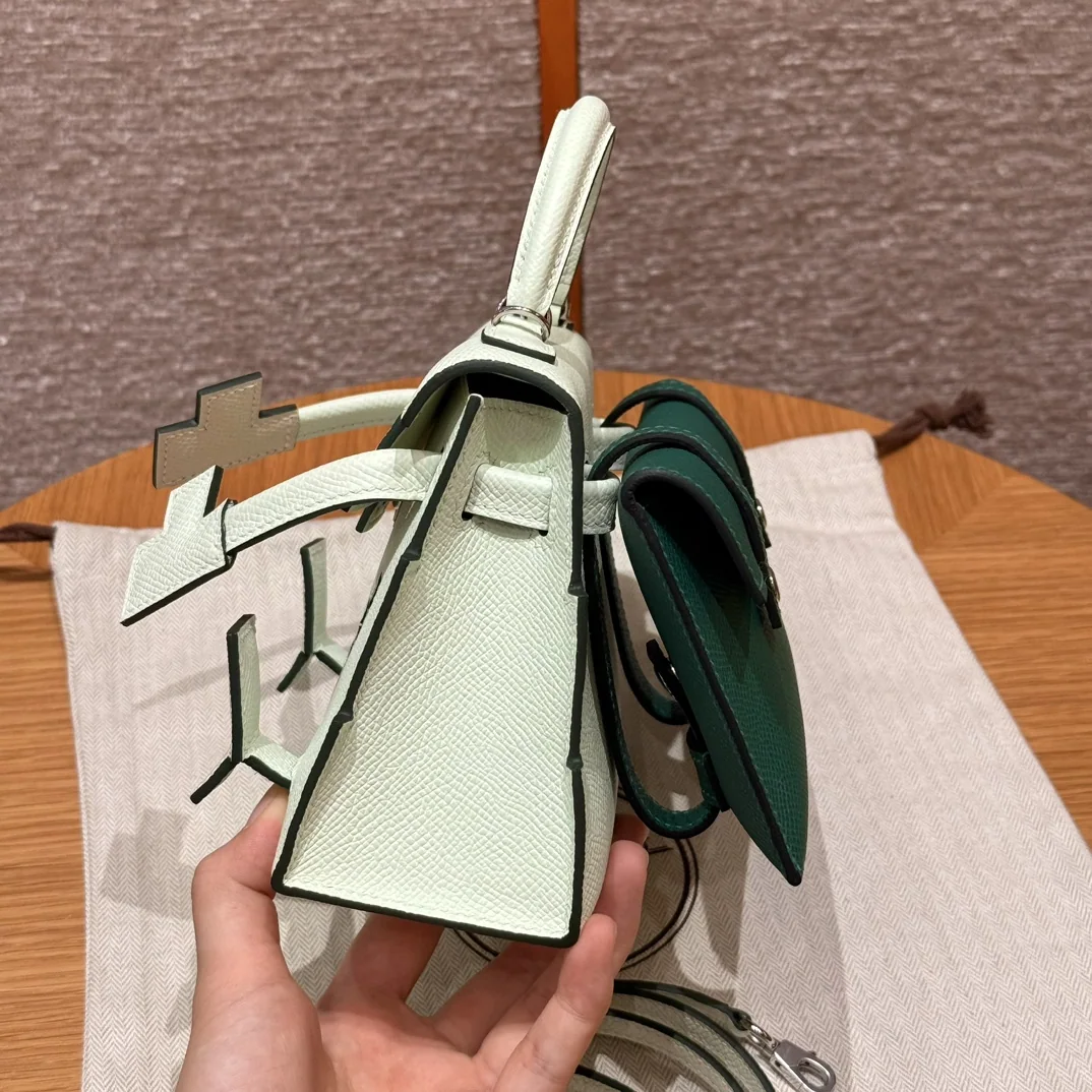 에르메스 켈리돌백 그린 실버 하드웨어 가방 상세 이미지 3