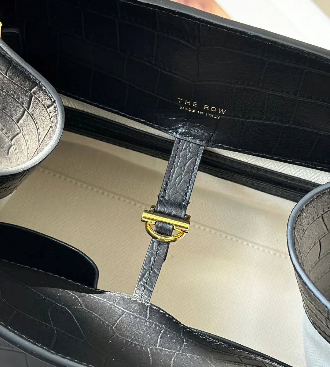 더로우 마르고 12 인치 핸드백 상세 이미지 8