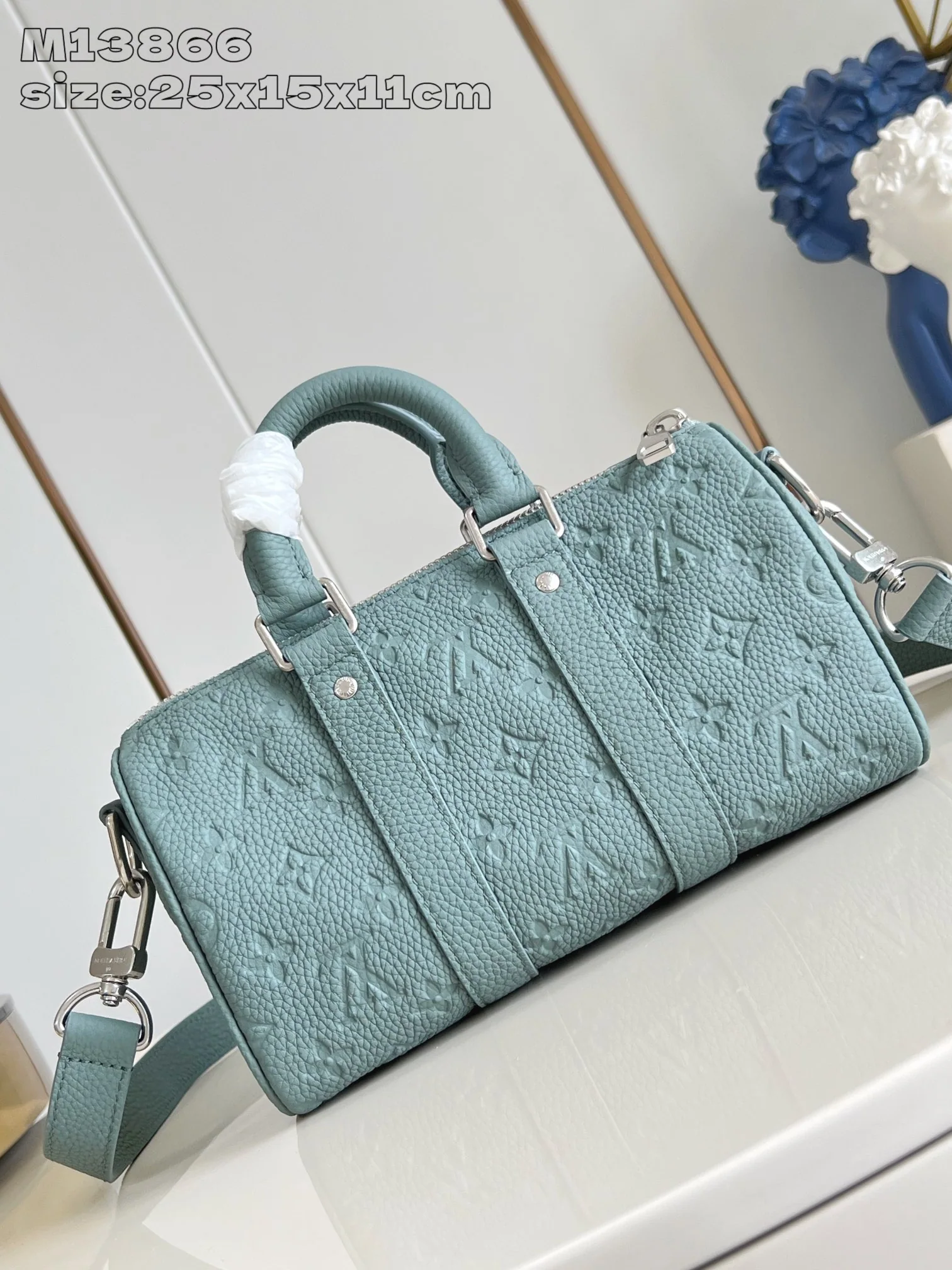 루이비통 Keepall Bandoulière 25 토뤼용 가죽 가방 M13866 상세 이미지 6