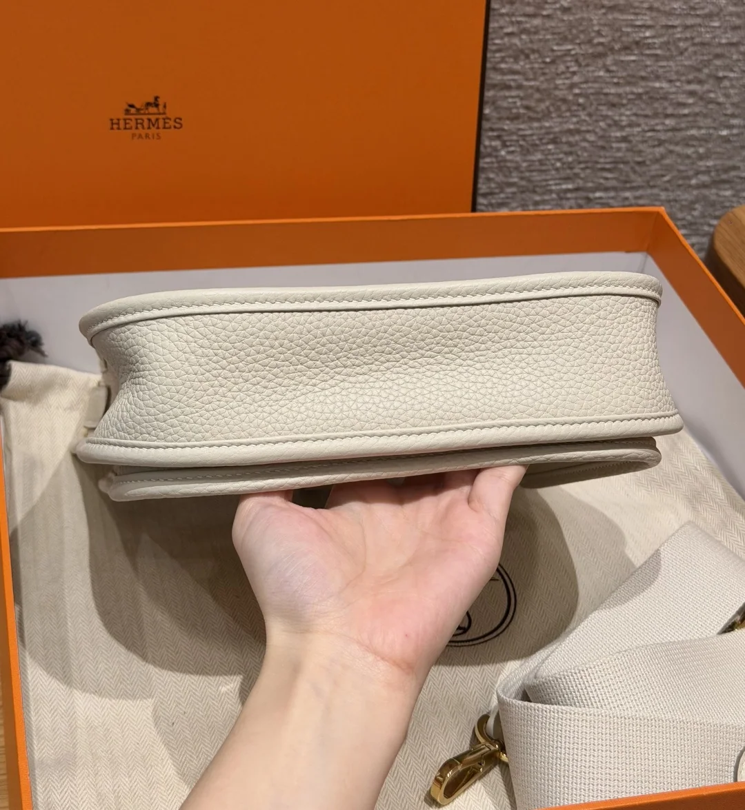 에르메스 에블린 가방 상세 이미지 5