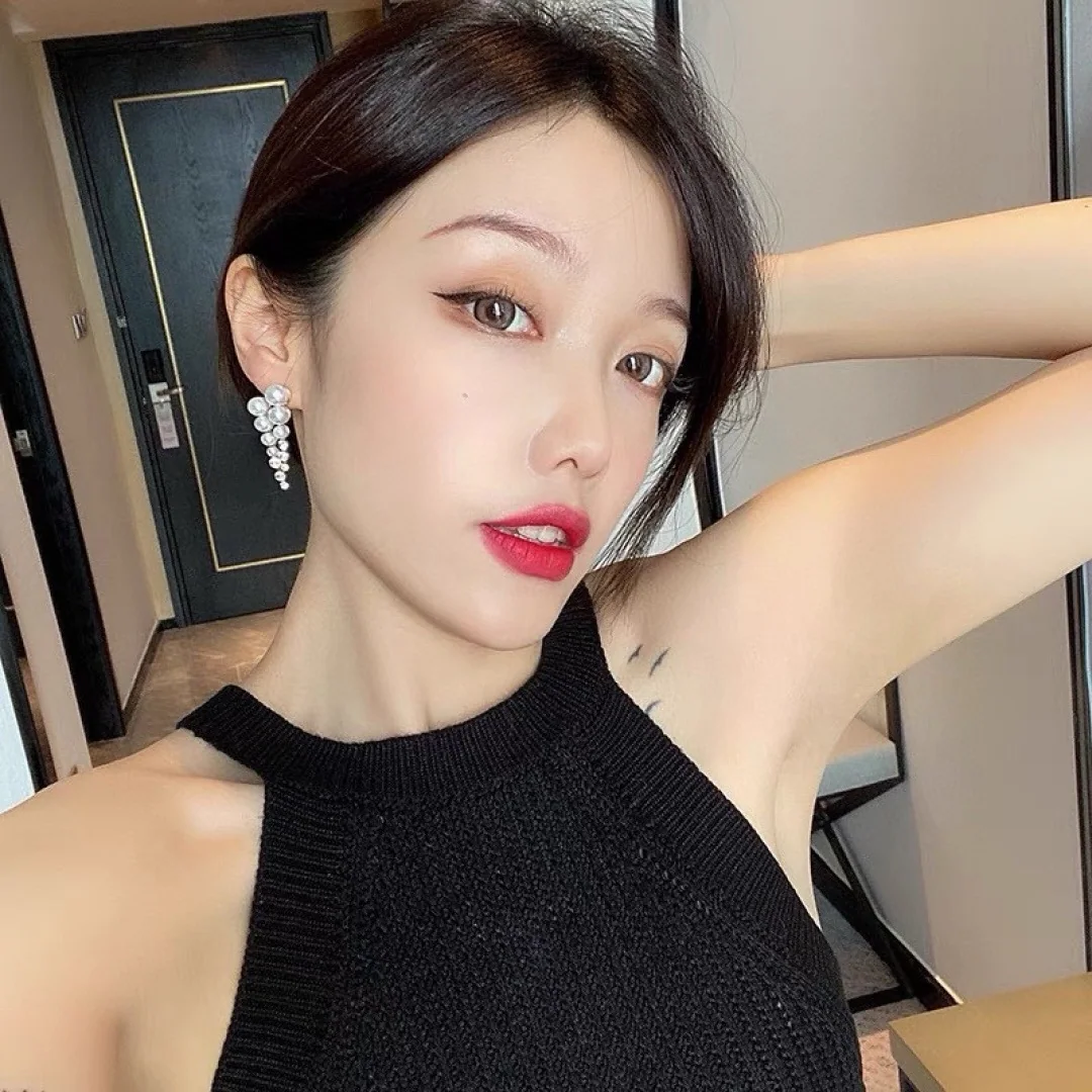셀린느 스와로브스키 진주 장식 비즈 귀걸이 상세 이미지 8