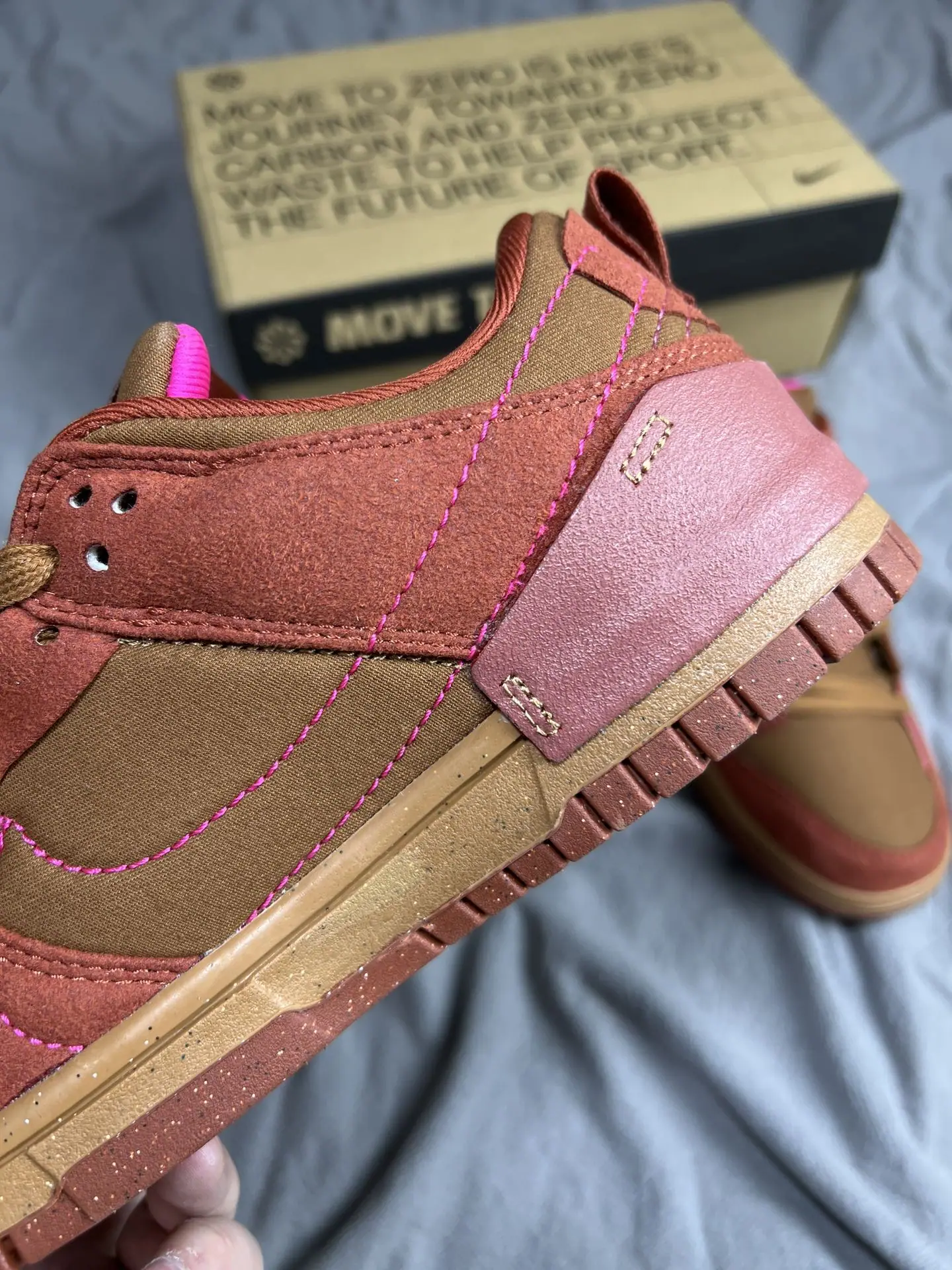 나이키덩크 Wmns Dunk Low Disrupt 2 로우탑 신발 상세 이미지 7
