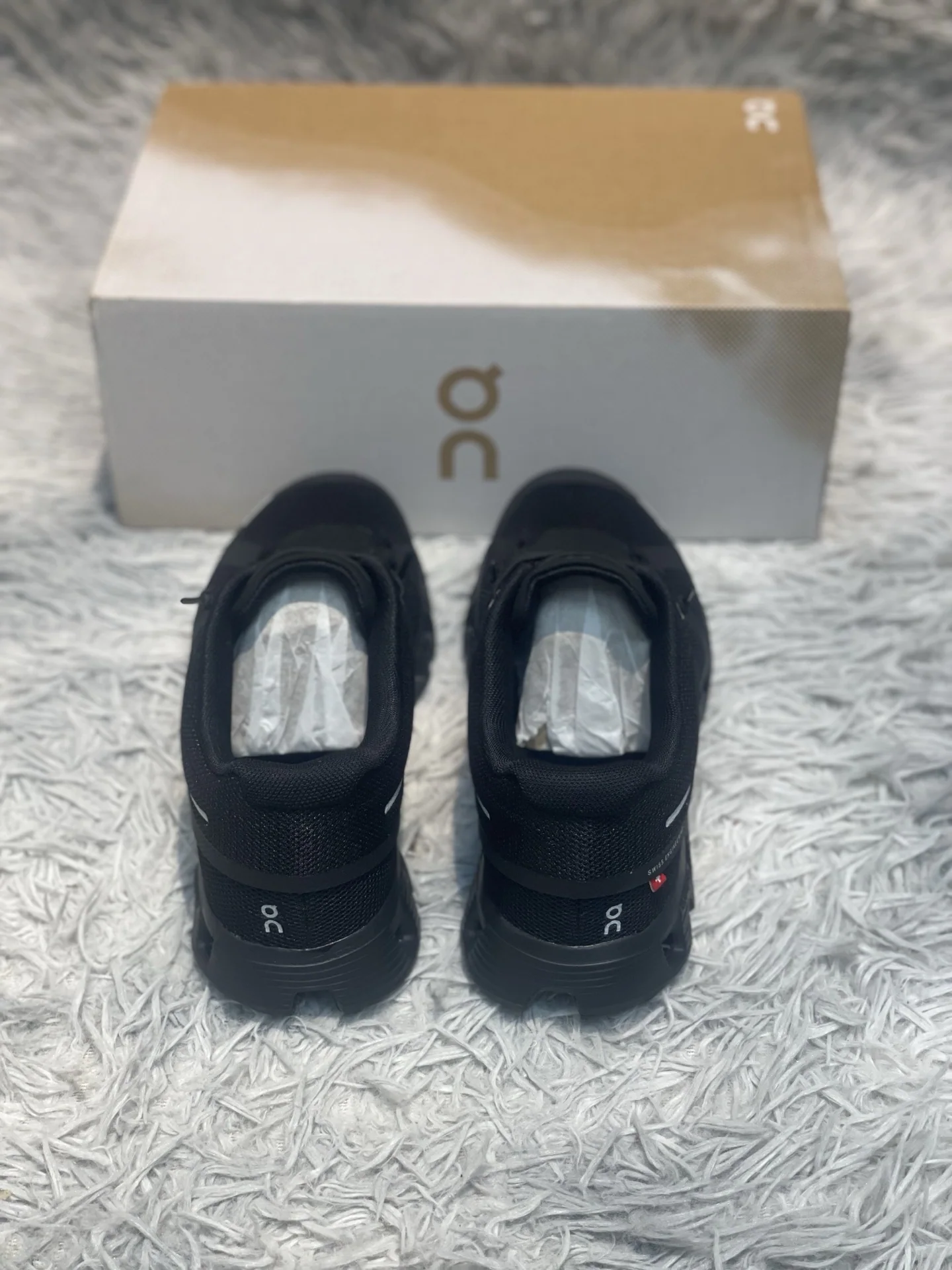 ON OnRun Cloud 6 캐주얼 경량 러닝화 상세 이미지 3