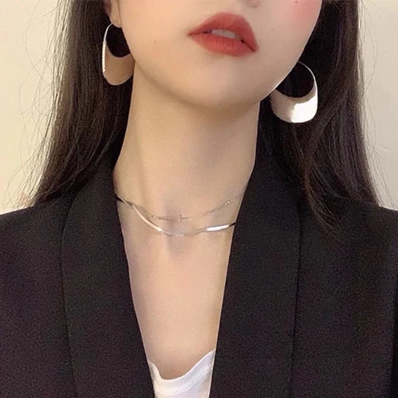 셀린느 독특한 디자인 귀걸이 상세 이미지 6