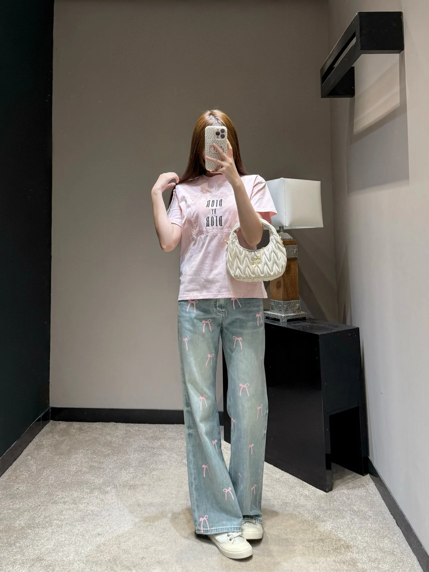 디올 벚꽃 핑크 자수 반팔 티셔츠 상세 이미지 4