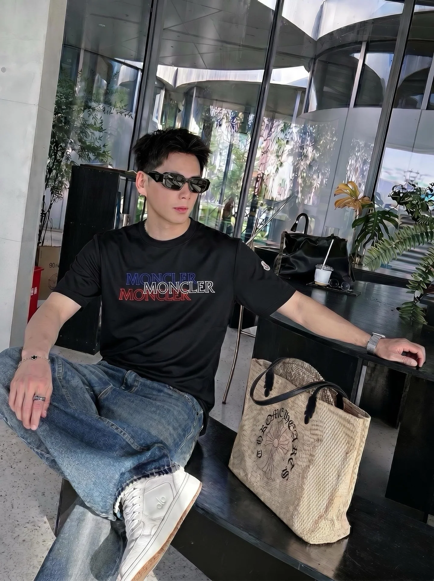 몽클레어 크루넥 반팔 티셔츠 상세 이미지 1