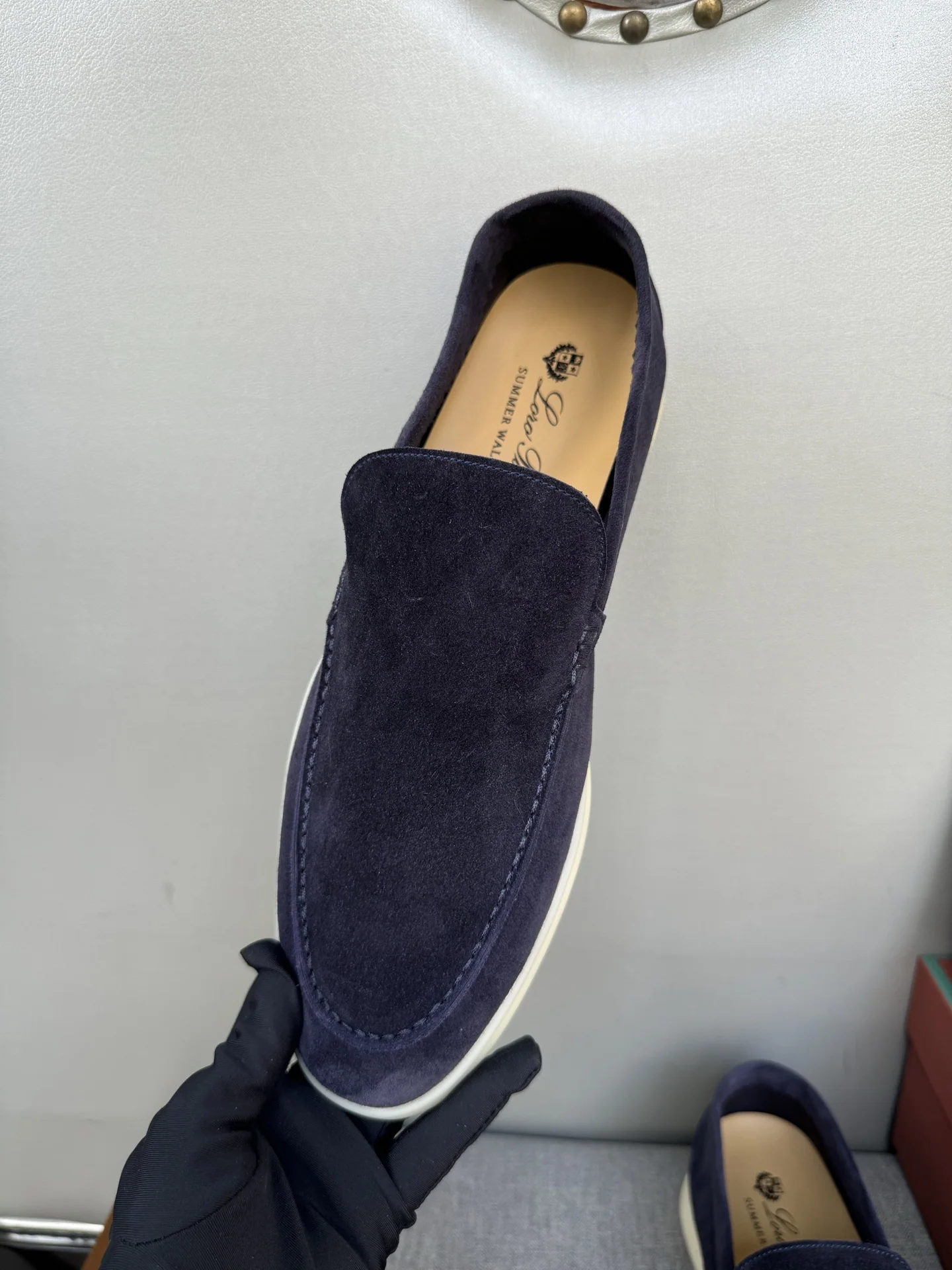 로로피아나 누벅 가죽 플랫폼 슬립온 로퍼 상세 이미지 4