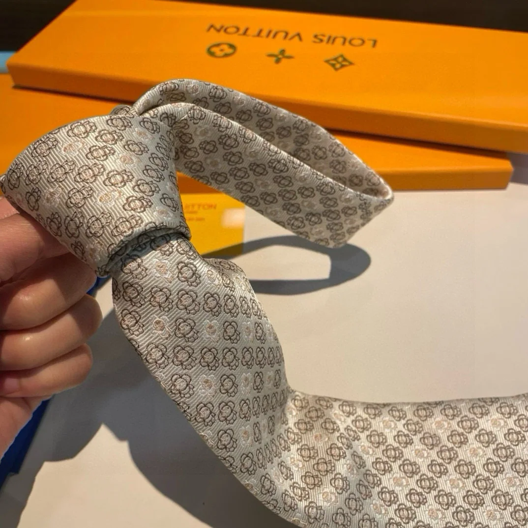 루이비통 넥타이 90012 Louis Vuitton Accessories 상세 이미지 16