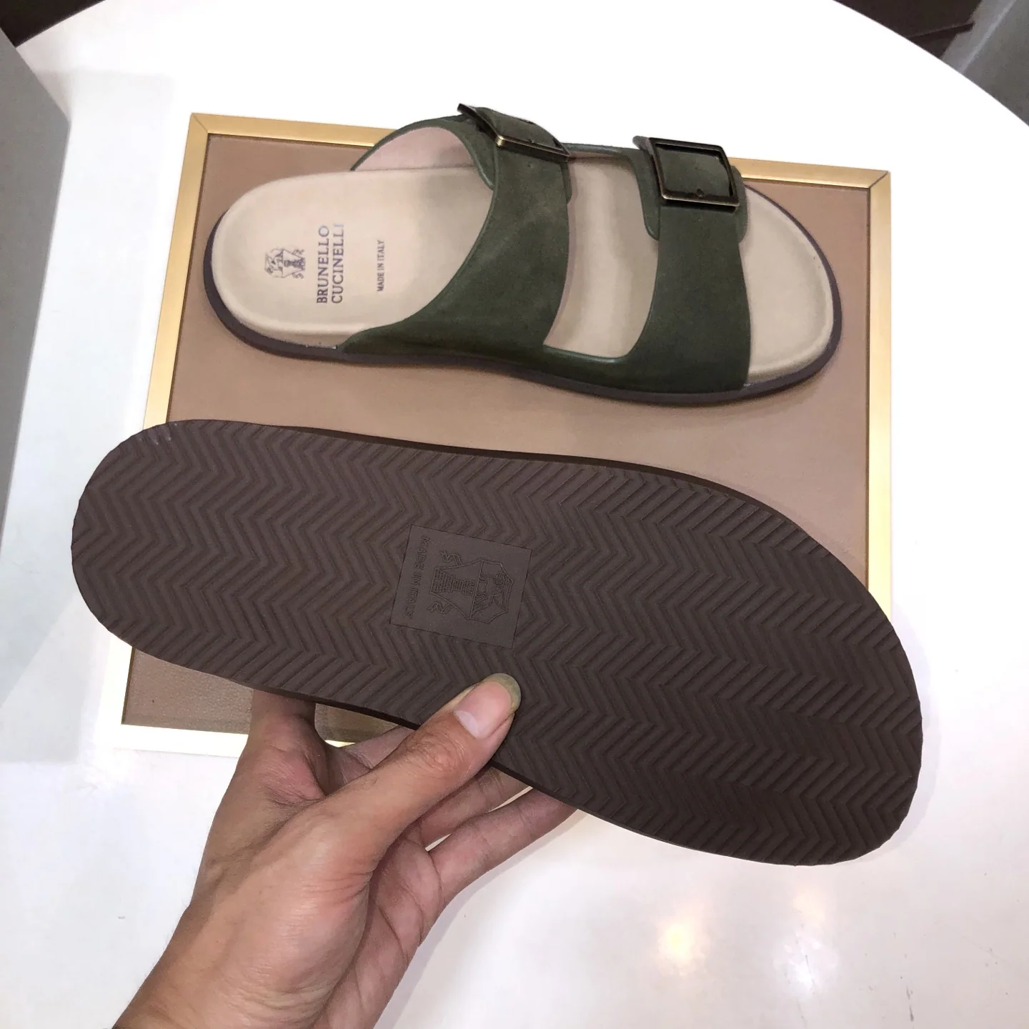 브루넬로쿠치넬리 여름 슬리퍼 상세 이미지 8