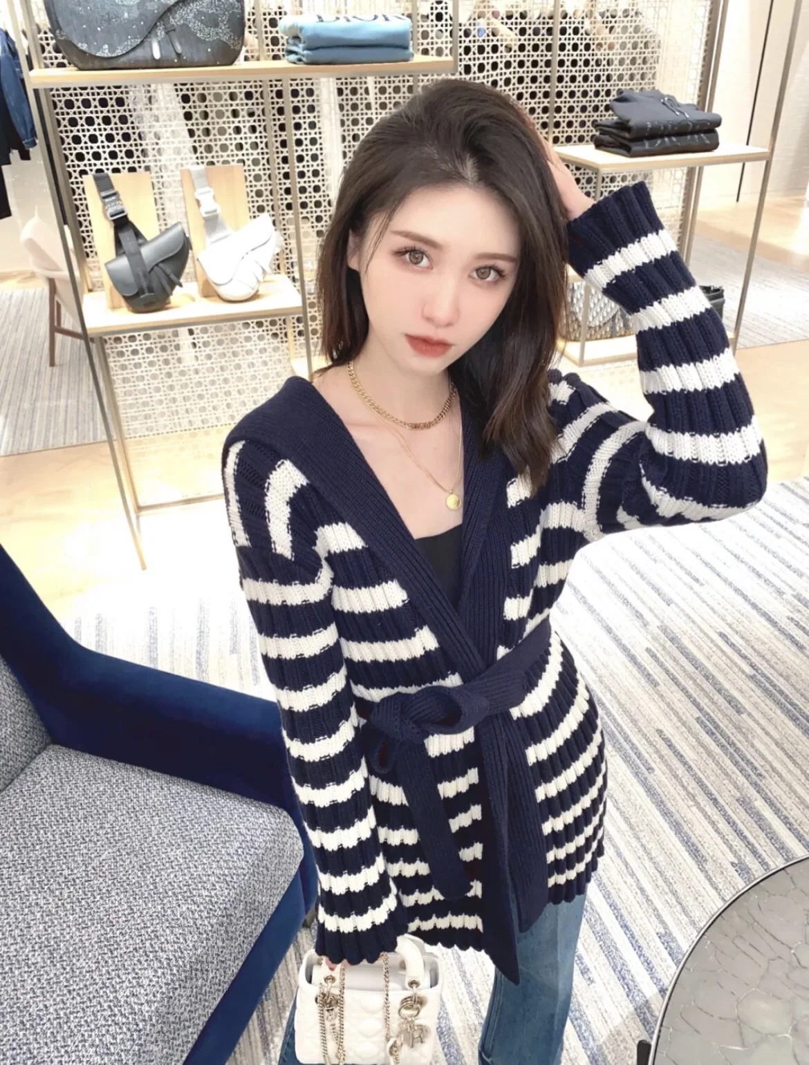 디올 체인 레터 목걸이 상세 이미지 7