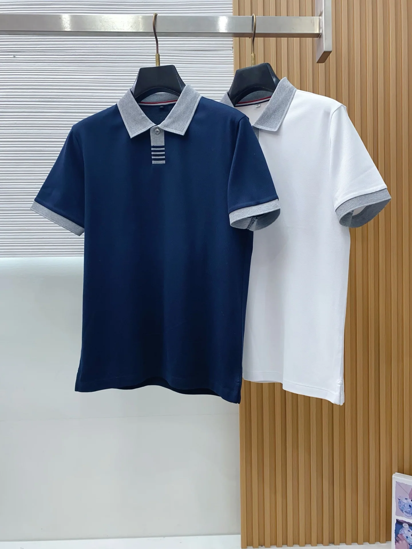 톰브라운 남성 반팔 폴로셔츠 상세 이미지 8