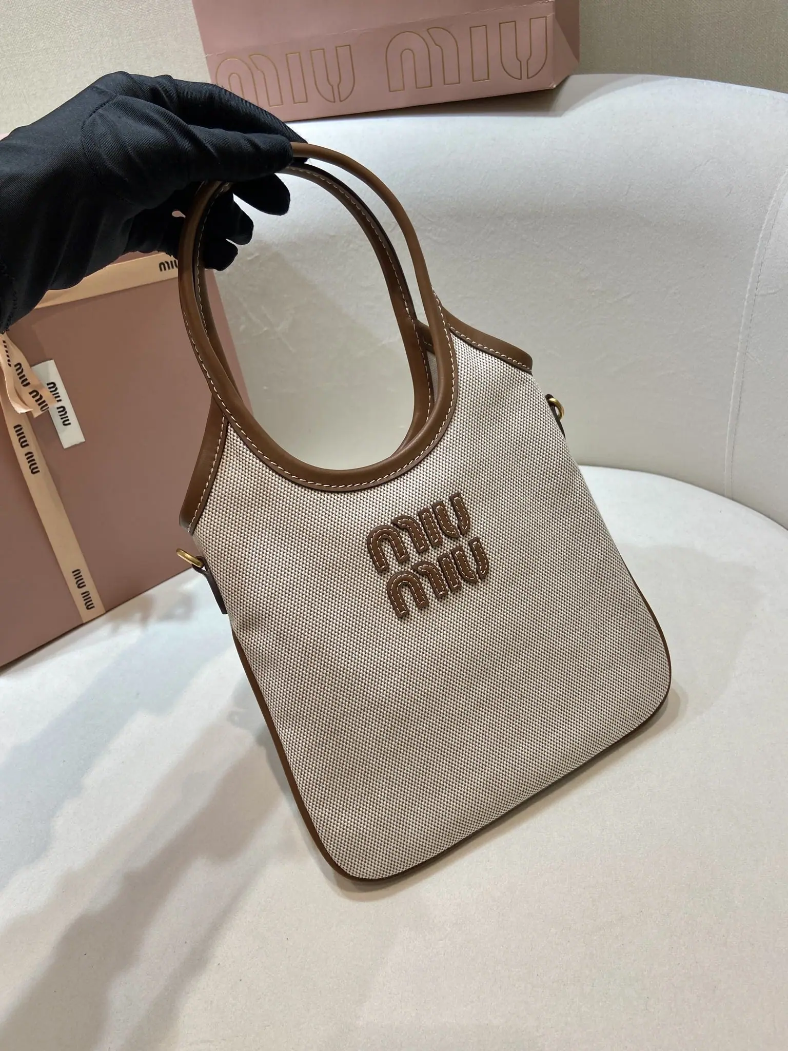 미우미우 아이비 미니 핸드백 5BA281 상세 이미지 3