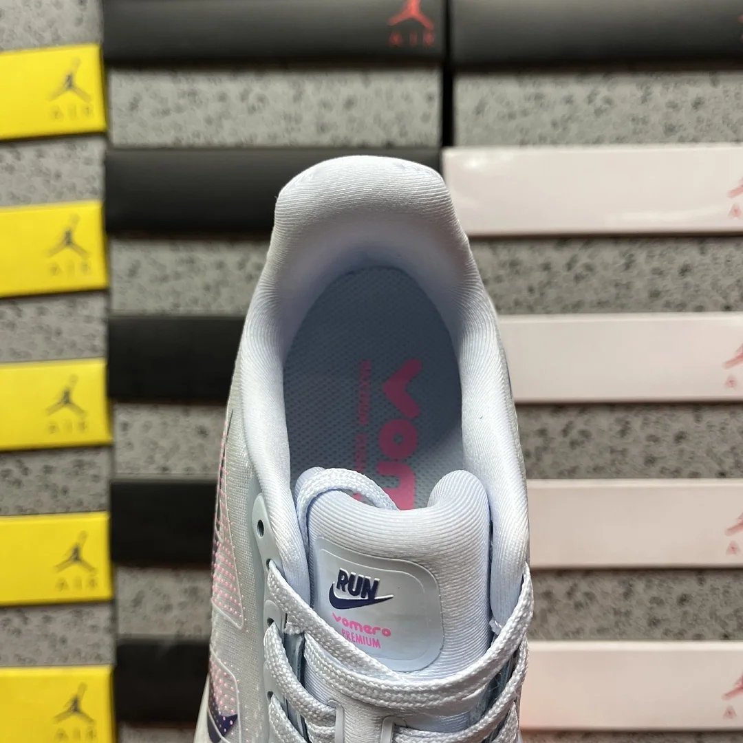 나이키 [CG] 보메로 프리미엄 HM5973-400 201994 Nike Vomero Premium Blue Tint 상세 이미지 8
