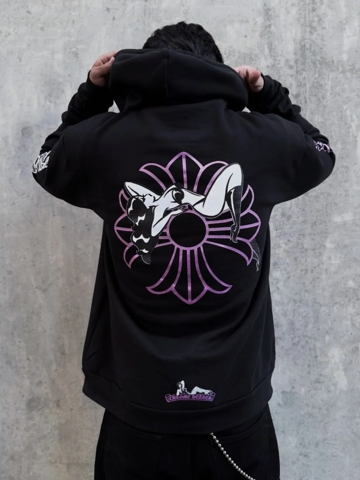크롬하츠 크리스탈 글리터 크로스 프린트 남성 후드 상세 이미지 22